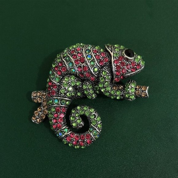 Pink Green rhinestone Camelion Pin Broach - Picture 1 of 4